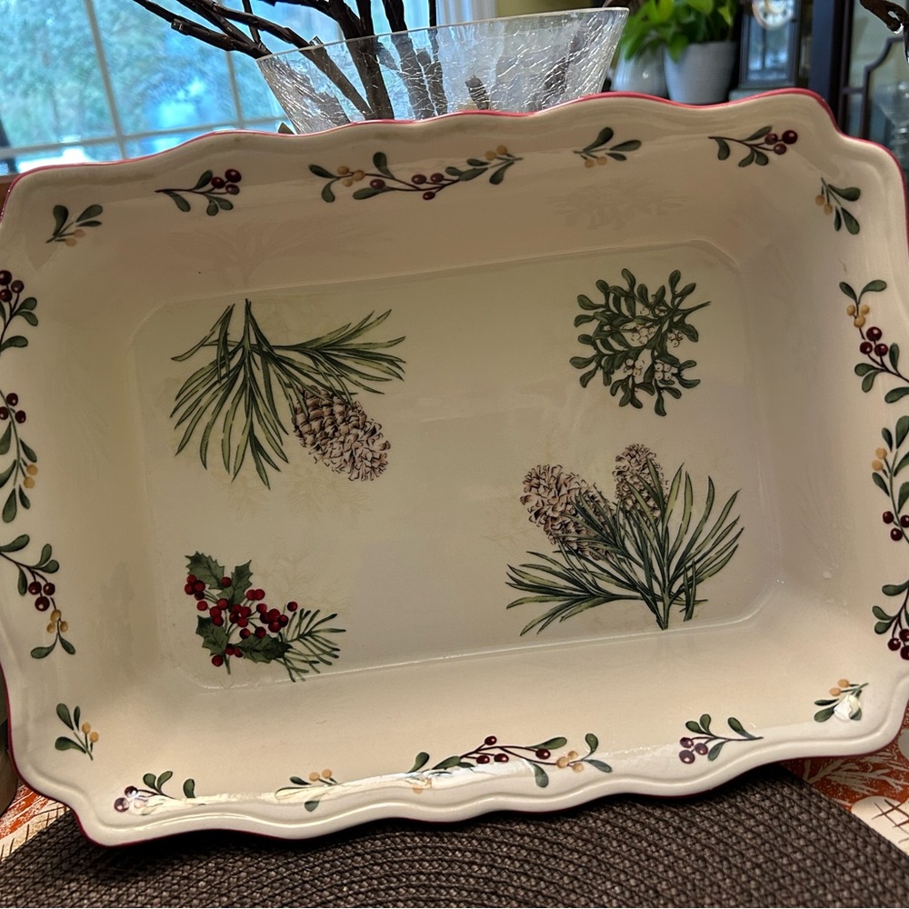 Better Homes And Gardens Ceramic Serving Dish - Picture 2 of 4